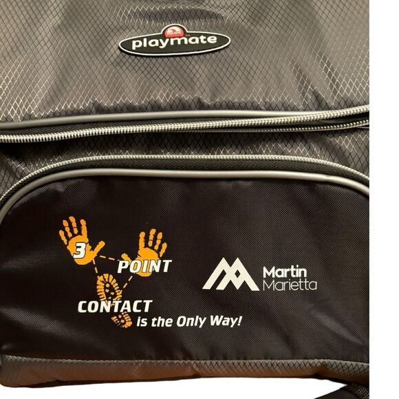 Igloo Playmate 18-Can Cooler or Lunchbox Black and Gray NWT - Picture 3 of 6